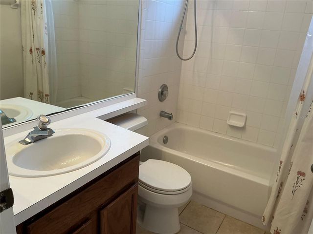 216 ISLAND WATER WAY, Apollo Beach, FL 33572