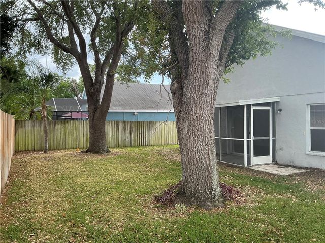 216 ISLAND WATER WAY, Apollo Beach, FL 33572