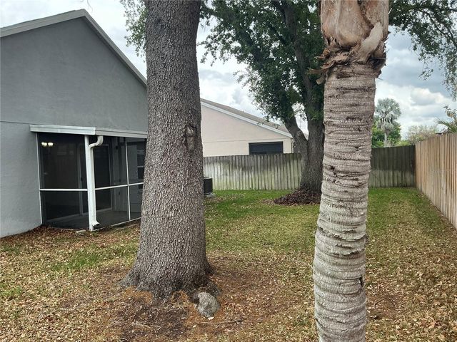 216 ISLAND WATER WAY, Apollo Beach, FL 33572