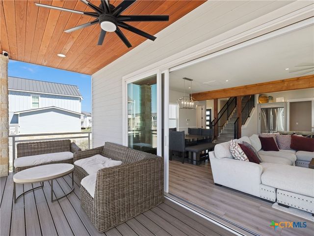 200 Archview Lane, Kingsland, TX 78639