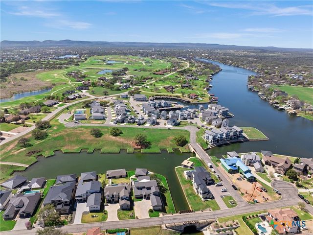 200 Archview Lane, Kingsland, TX 78639