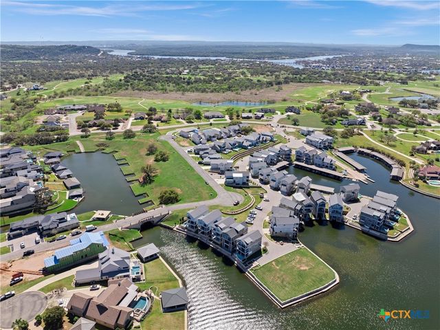 200 Archview Lane, Kingsland, TX 78639