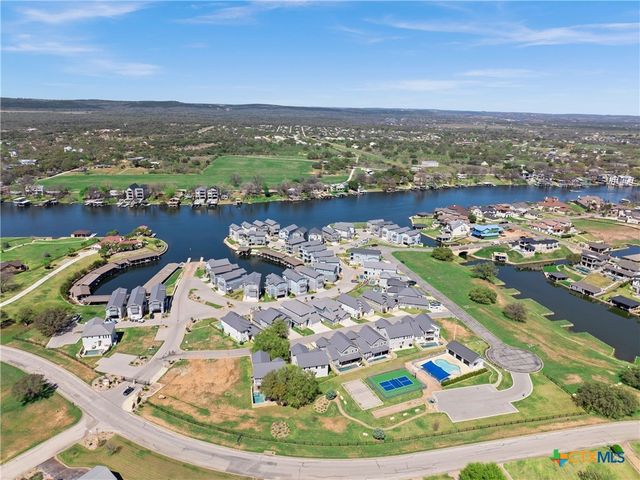 200 Archview Lane, Kingsland, TX 78639