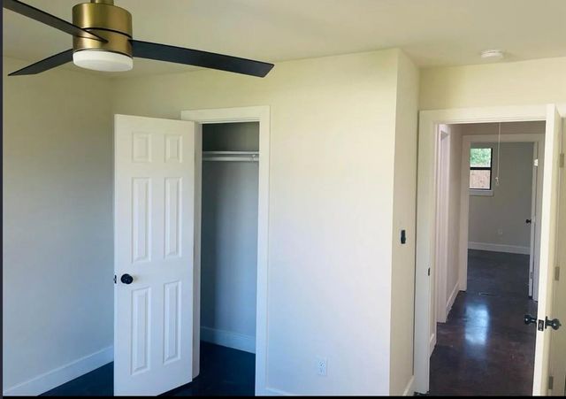 618 E 40th Street 3, Houston, TX 77022