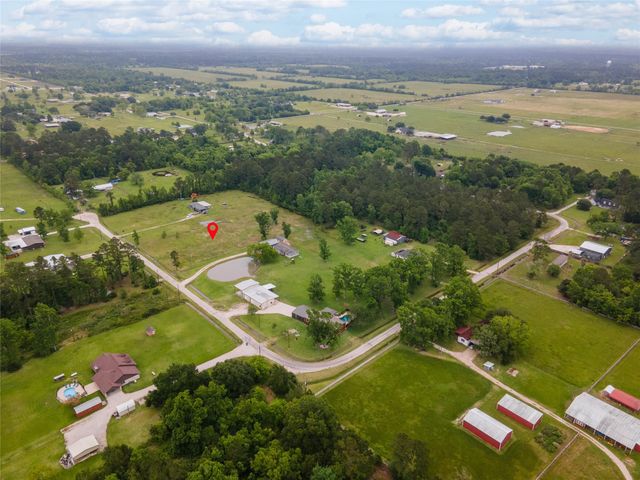 650 County Road 6611, Dayton, TX 77535