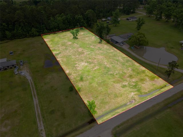 650 County Road 6611, Dayton, TX 77535