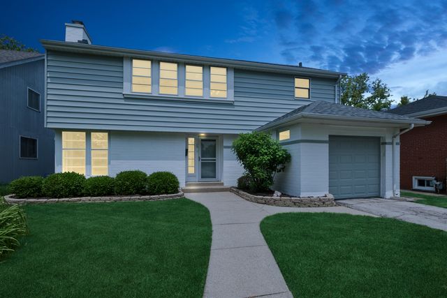 2109 Cummings Lane, Flossmoor, IL 60422
