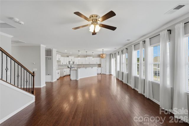 13731 Canterbury Castle Drive, Charlotte, NC 28273