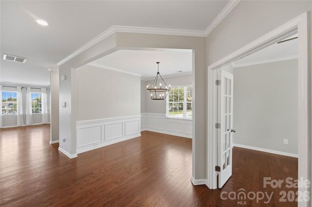 13731 Canterbury Castle Drive, Charlotte, NC 28273