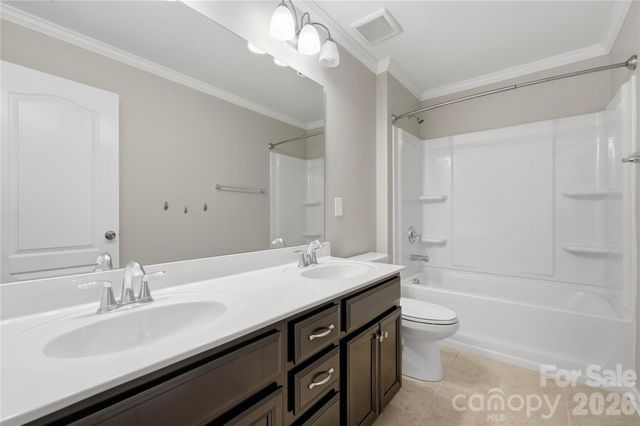 13731 Canterbury Castle Drive, Charlotte, NC 28273