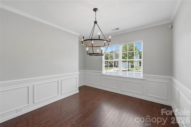 13731 Canterbury Castle Drive, Charlotte, NC 28273