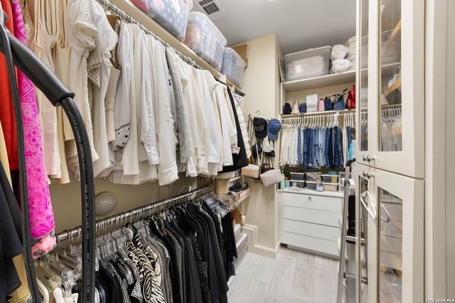 22 NIKITA DR, San Antonio, TX 78248