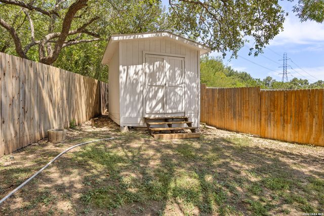 22 NIKITA DR, San Antonio, TX 78248