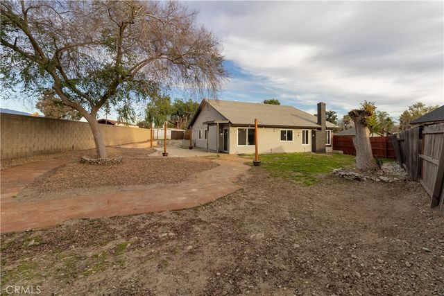 121 Genoa, Upland, CA 91786