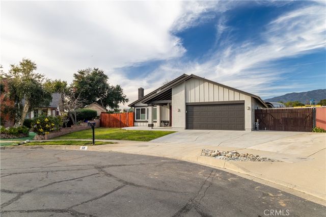 121 Genoa, Upland, CA 91786