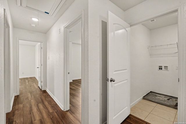 12250 COMMANDER DR, San Antonio, TX 78252