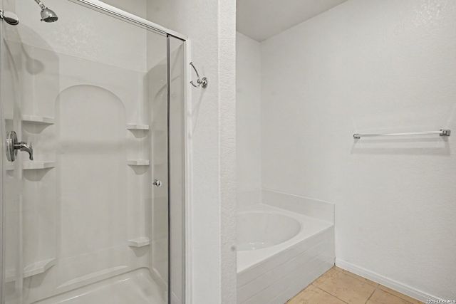 12250 COMMANDER DR, San Antonio, TX 78252