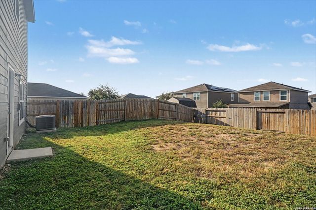 12250 COMMANDER DR, San Antonio, TX 78252