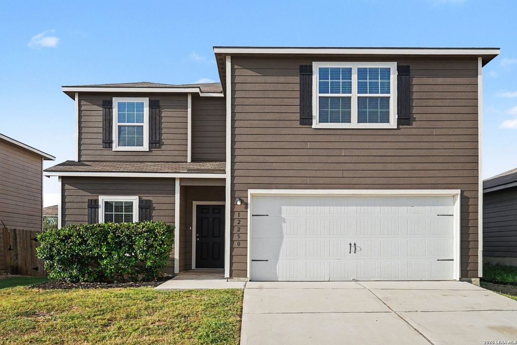 12250 COMMANDER DR, San Antonio, TX 78252