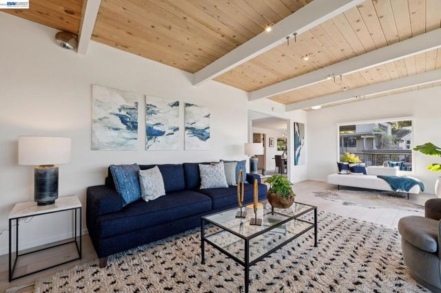 6801 ARMOUR DRIVE, Oakland, CA 94611