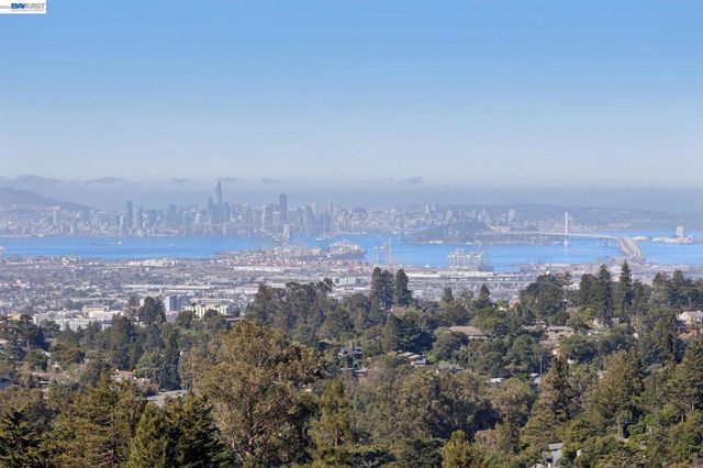 6801 ARMOUR DRIVE, Oakland, CA 94611