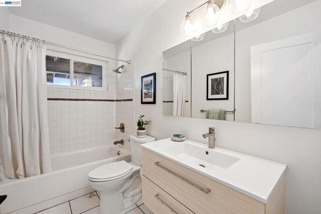 6801 ARMOUR DRIVE, Oakland, CA 94611