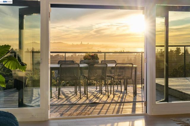 6801 ARMOUR DRIVE, Oakland, CA 94611