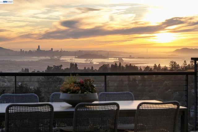 6801 ARMOUR DRIVE, Oakland, CA 94611