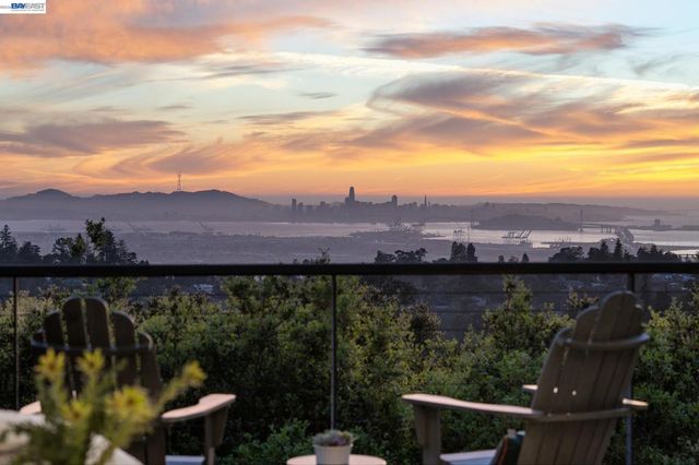 6801 ARMOUR DRIVE, Oakland, CA 94611