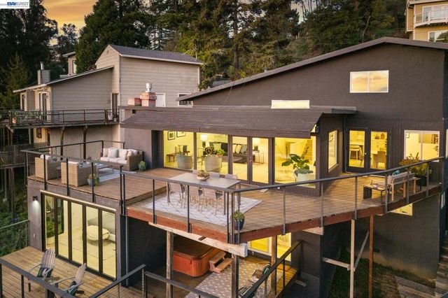 6801 ARMOUR DRIVE, Oakland, CA 94611