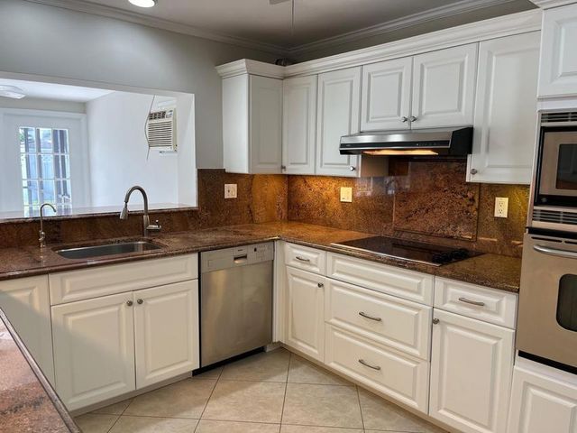 1288 SW 7th Street, Boca Raton, FL 33486
