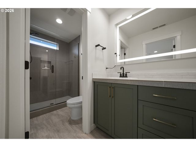18200 Ne 47TH Ave, Vancouver, WA 98686