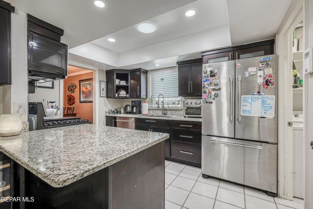 743 TEPIC Drive, El Paso, TX 79912