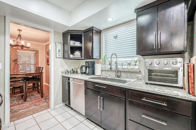 743 TEPIC Drive, El Paso, TX 79912