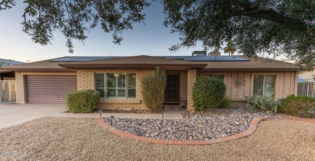 Image 1 of property listing at 2638 E DESERT COVE Avenue, Phoenix, AZ 85028