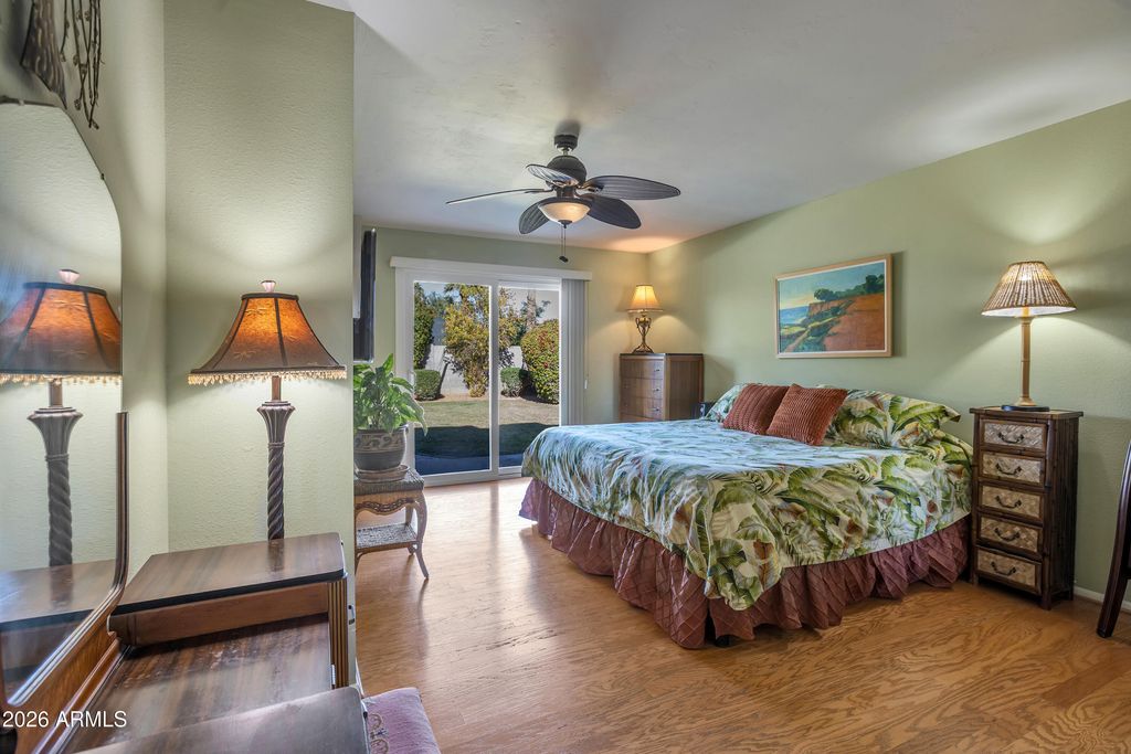 Image 15 of property listing at 2638 E DESERT COVE Avenue, Phoenix, AZ 85028