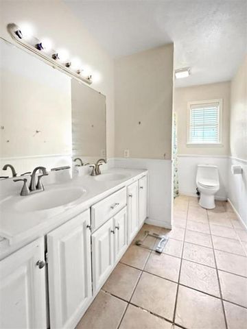 710 Woodland Dr Drive, Leesville, LA 71446