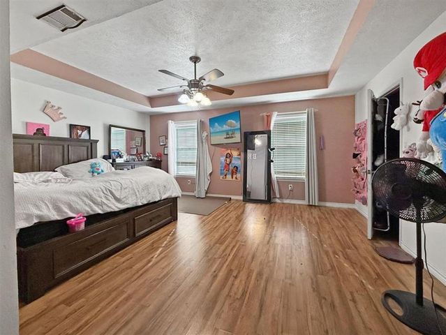 710 Woodland Dr Drive, Leesville, LA 71446