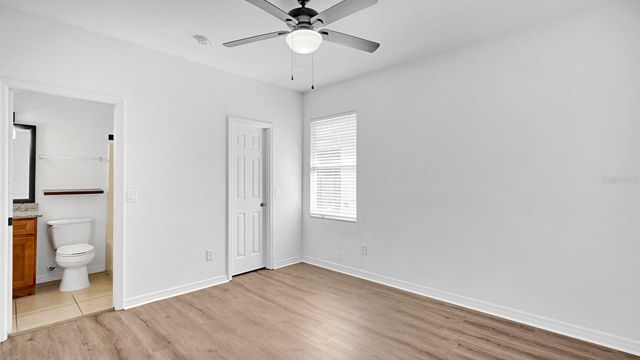914 KNOLLWOOD DRIVE, Davenport, FL 33837