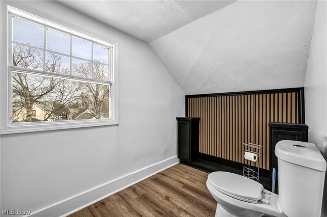 6923 Fullerton Avenue, Cleveland, OH 44105