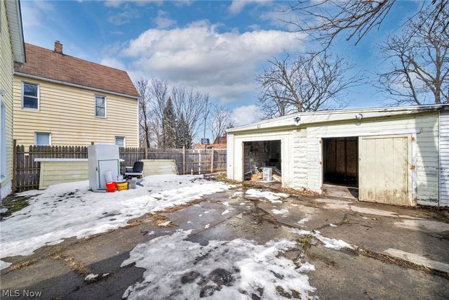 6923 Fullerton Avenue, Cleveland, OH 44105