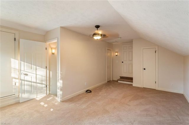 6 Kirby CT, Poquoson, VA 23662