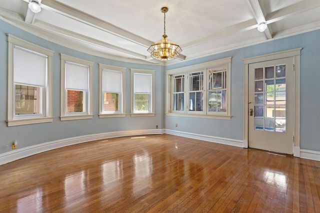 2051 E 72ND Place, Chicago, IL 60649
