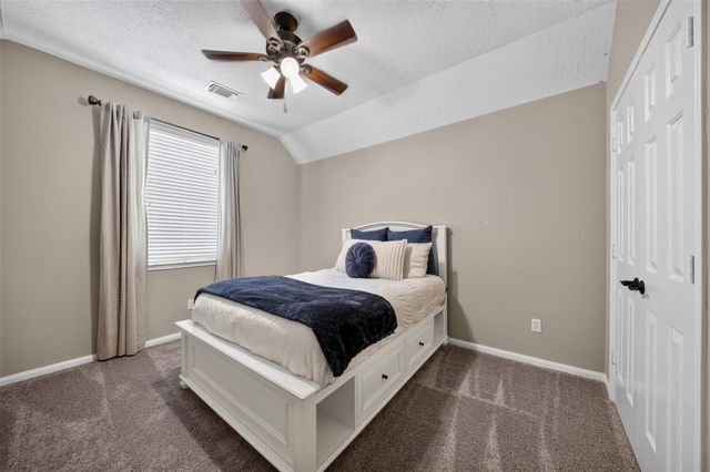 127 N Hawthorne Hollow Circle, The Woodlands, TX 77384