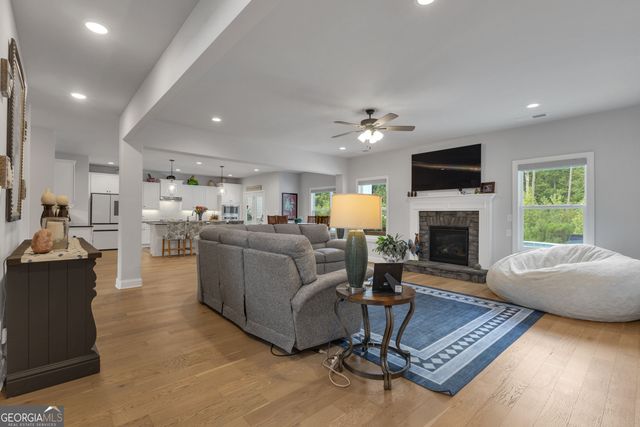 130 Emery Nell Lane, Newnan, GA 30263