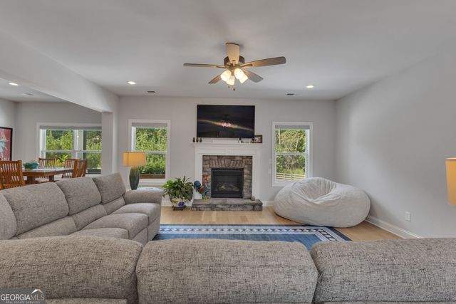 130 Emery Nell Lane, Newnan, GA 30263
