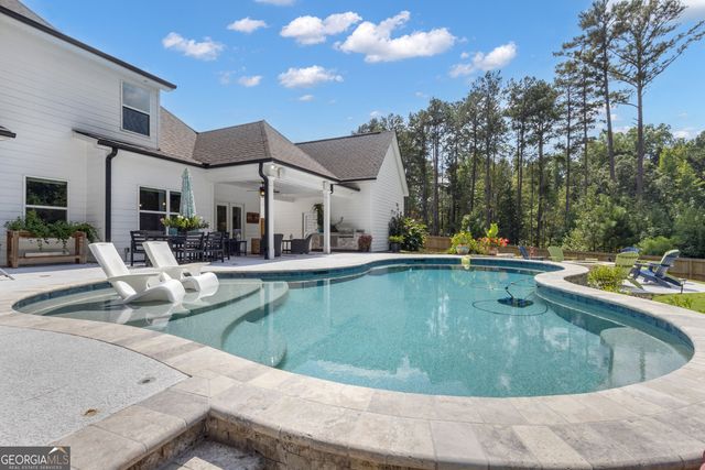 130 Emery Nell Lane, Newnan, GA 30263