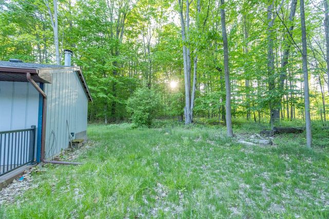 14351 95th Avenue, Rodney, MI 49342