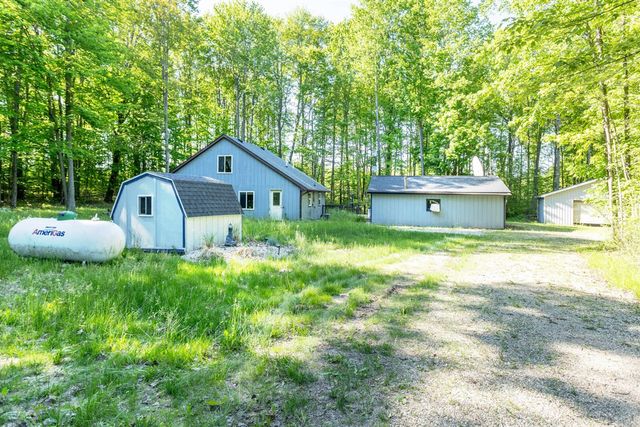 14351 95th Avenue, Rodney, MI 49342