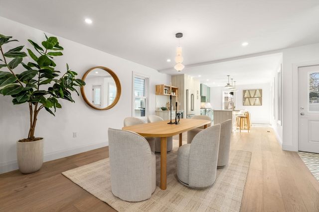 162 W Seventh Street, Boston, MA 02127